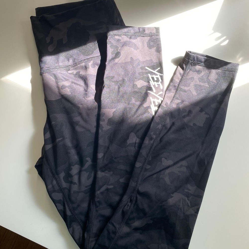 Yee Yee midnight camo leggings